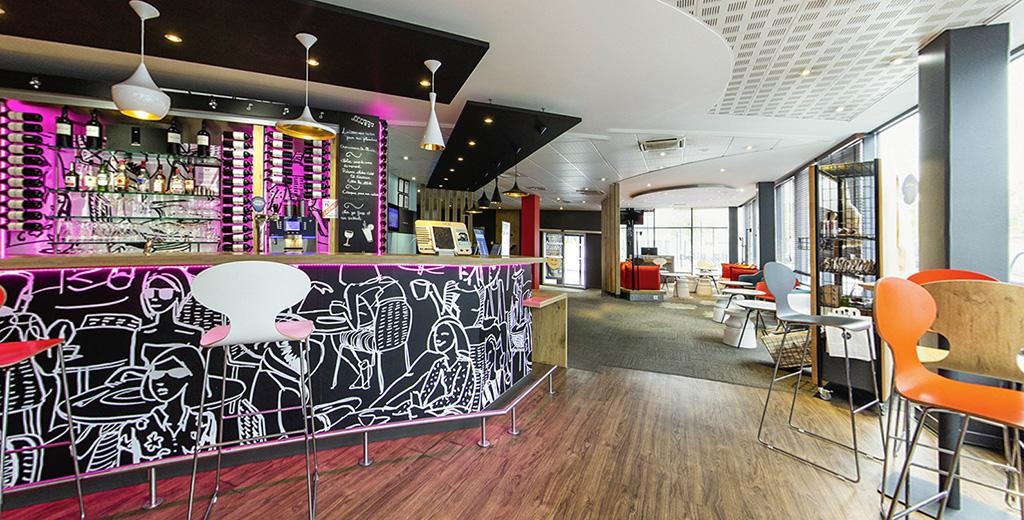 Hotel Ibis Bordeaux Centre Bastide Exterior foto