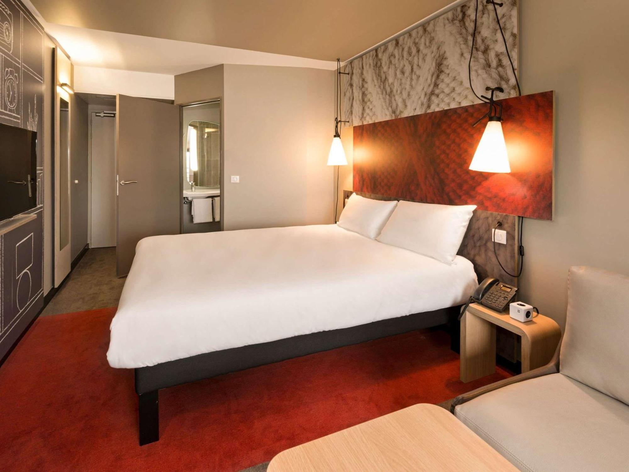 Hotel Ibis Bordeaux Centre Bastide Exterior foto